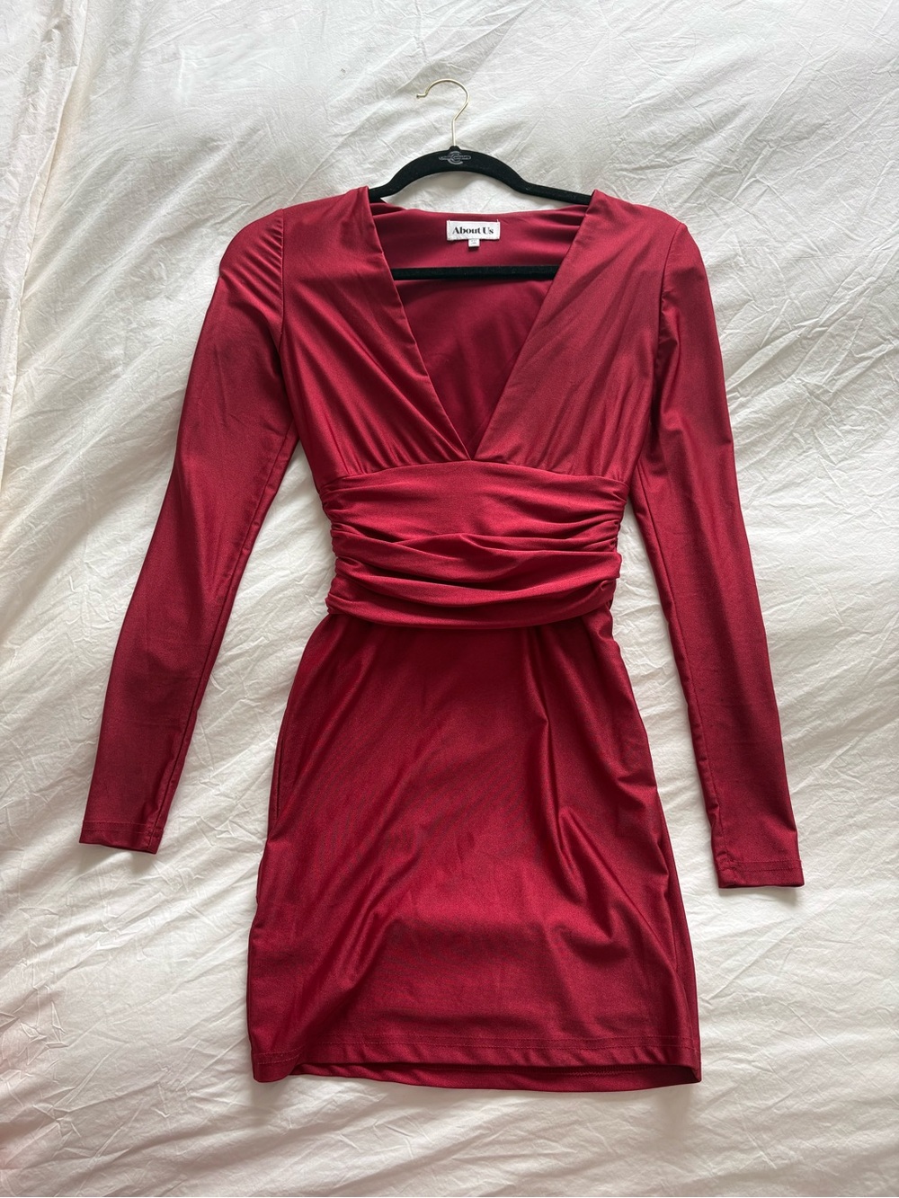 About Us Red Long-Sleeve V-Neck Ruched Waist Mini Dress Size XXS